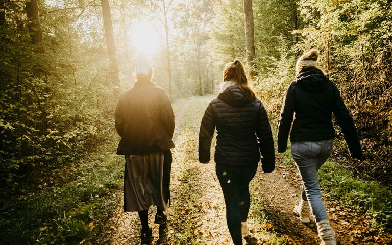 Aidlinger Angebote Bibel. Begegnung. Bildung.